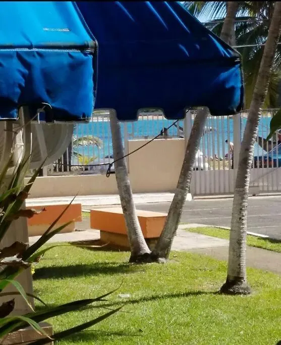1St Floor, A/C Everywhere, Balcony With Beach View In Luquillo Lägenhet